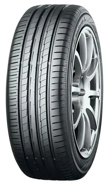 Yokohama BluEarth-XT AE61 225/55 R19 98V