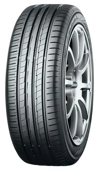 Yokohama BluEarth-GT AE51 245/45 R17 97W